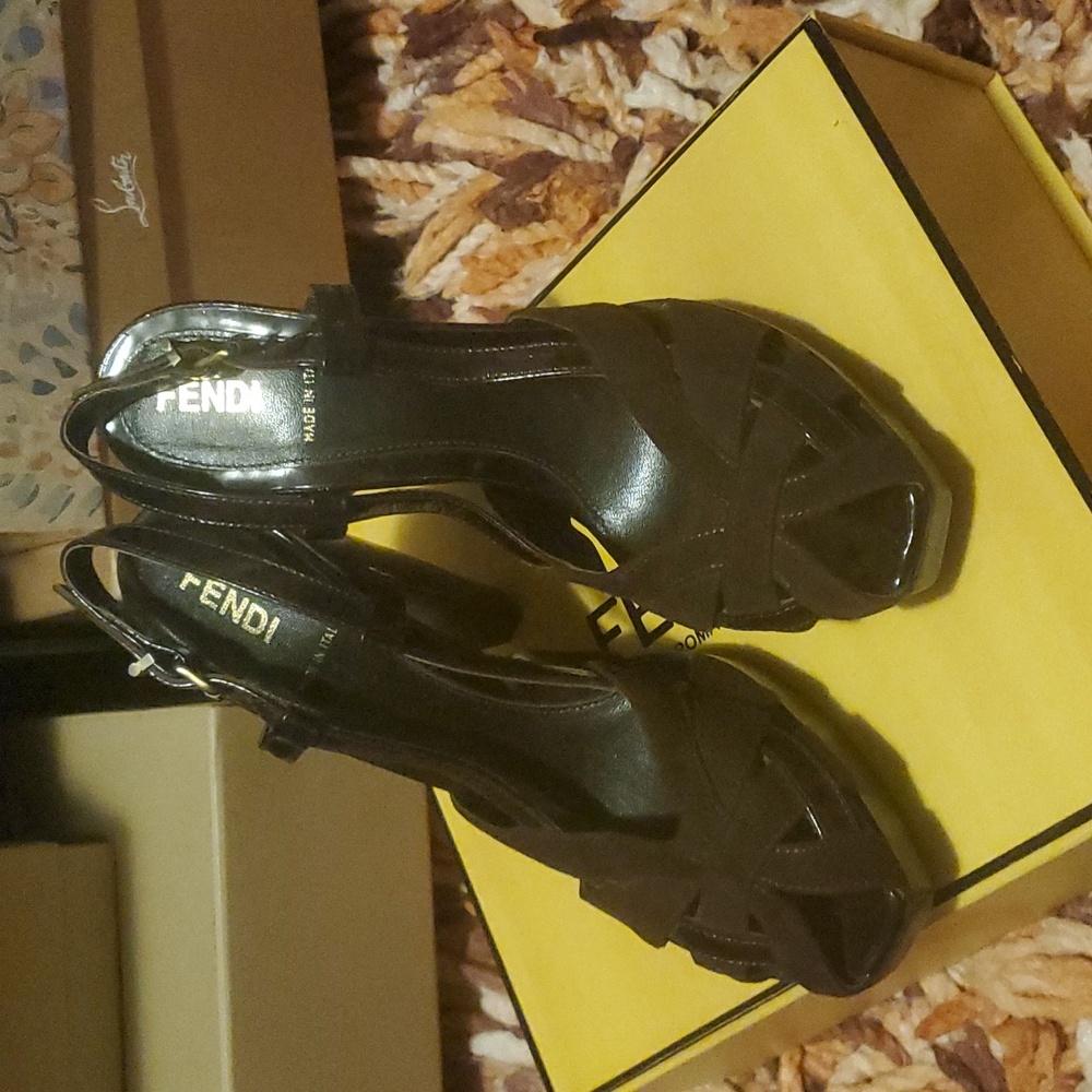 Fendi Heels Brown NEW - Picture 4 of 16